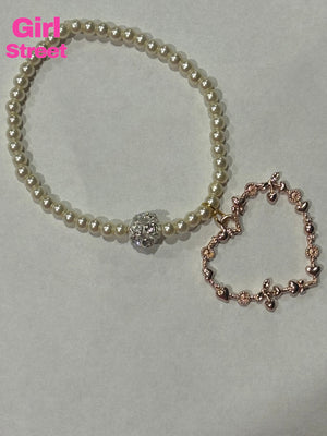 Beige Pearls Bracelet