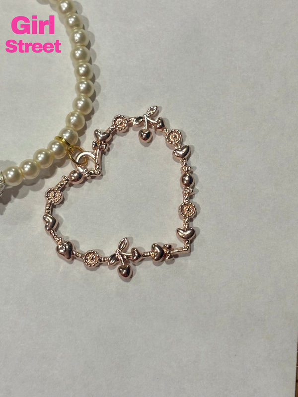 Beige Pearls Bracelet